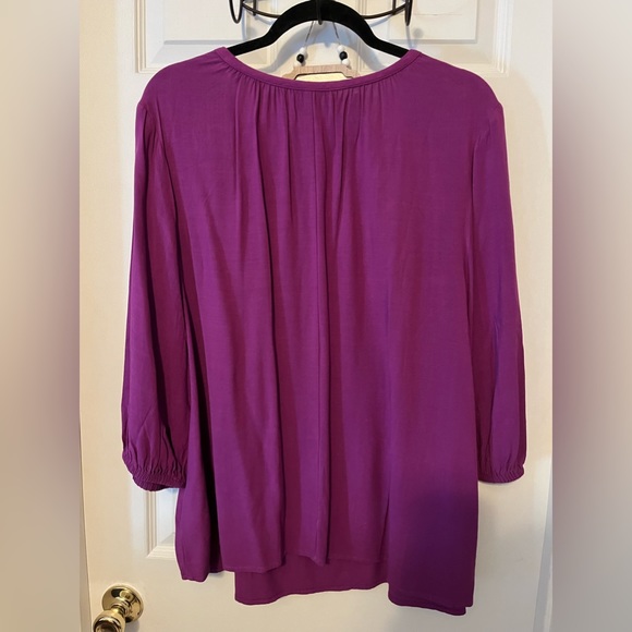 AVA & VIV Flowy, V-Neck Top, 3/4 Length Sleeves, Eggplant Color, EUC - Picture 3 of 4